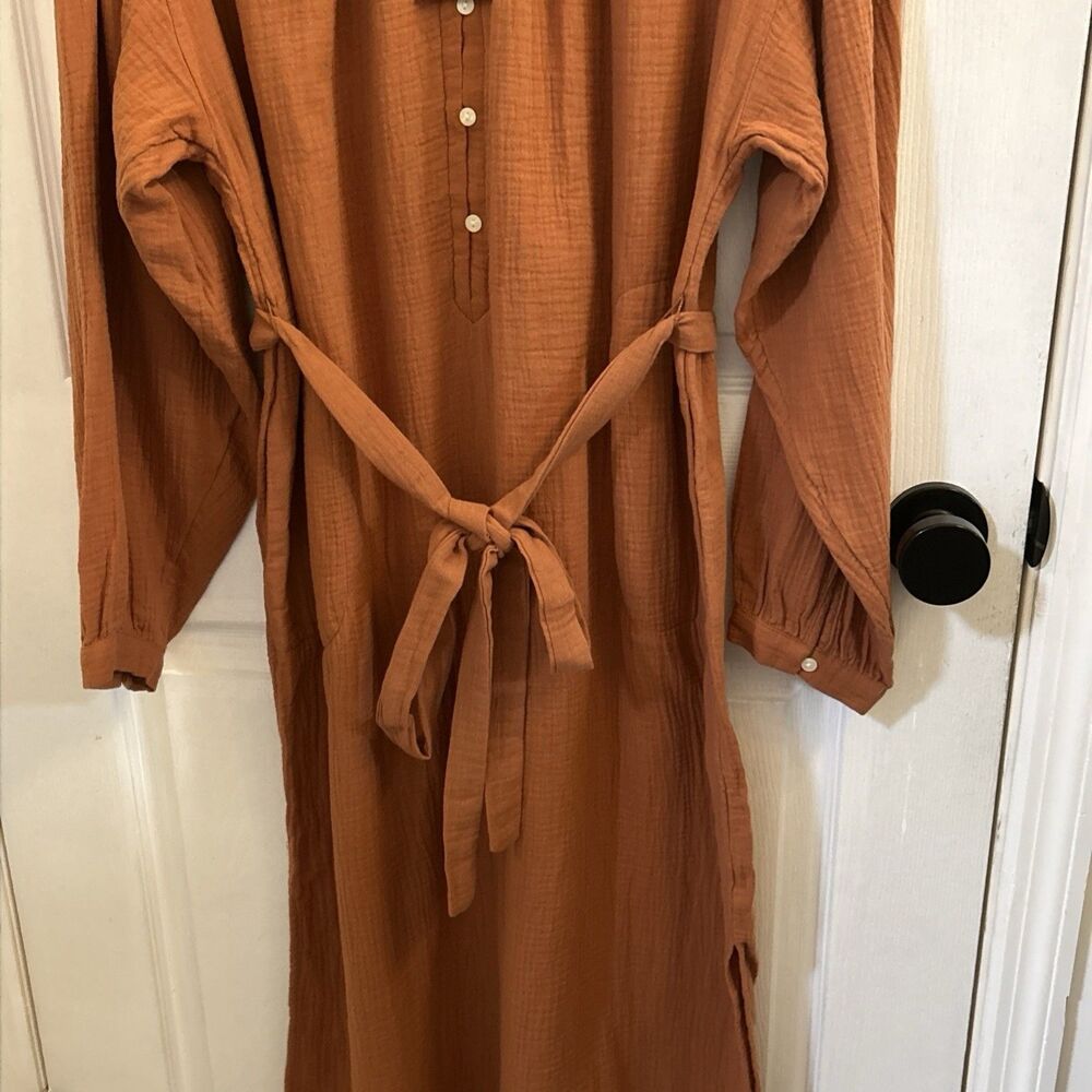 Universal Thread Long Sleeve Dress in Rust - Picture 9 of 16